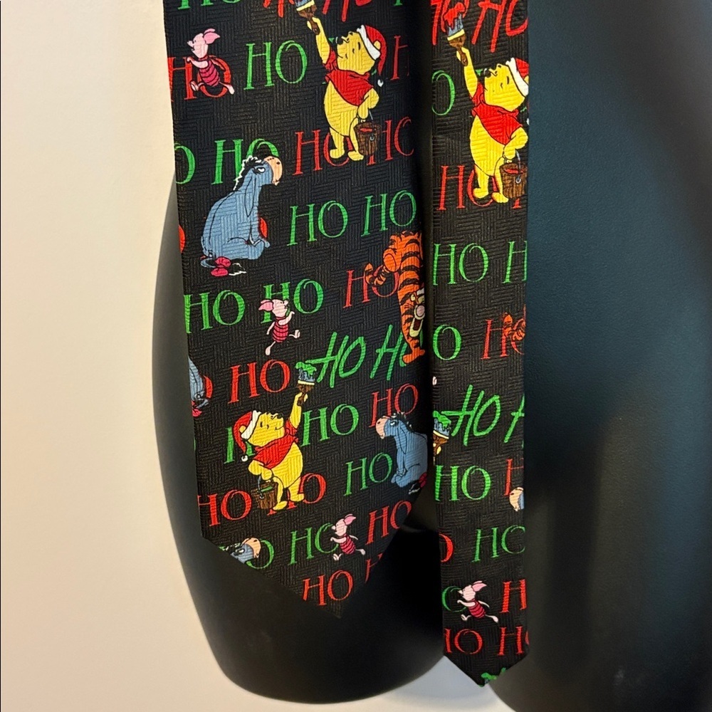 POOH Winnie the Pooh Ho Ho Ho Holiday Christmas Necktie Tie Piglet Eeyore Tigger